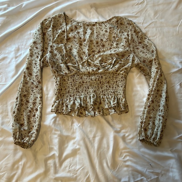 Floral Long Sleeve Blouse - Picture 1 of 4